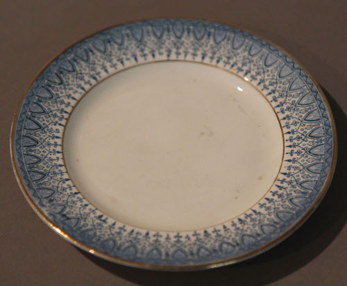 Plate
