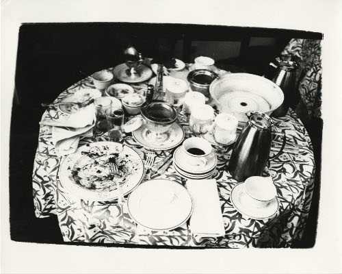 TABLE SETTING
