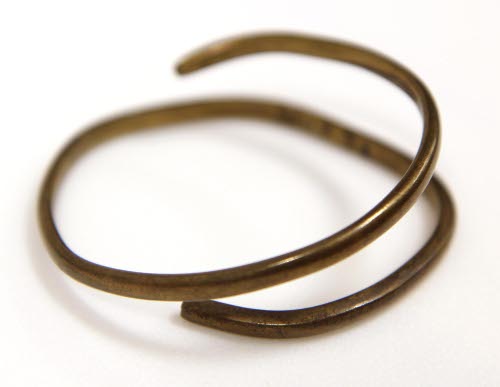 Bracelet or anklet