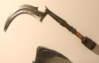 Throwing knife