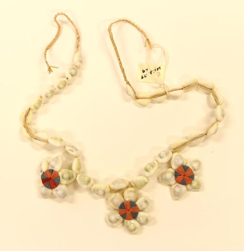 Shell necklace