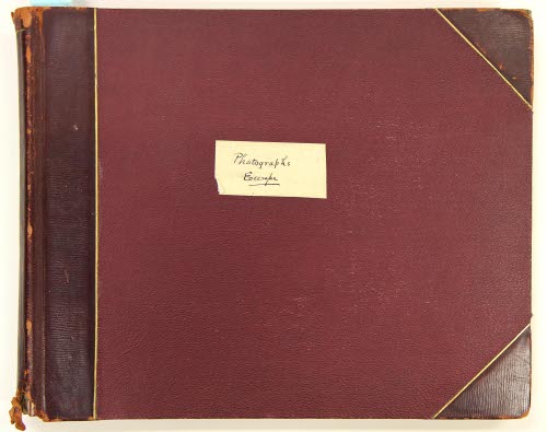 Photograph album