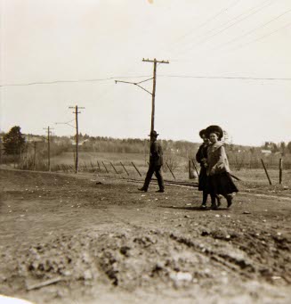 Noon hour, Queen City Mill
