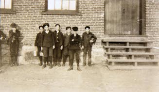 Boys working in Chase Cotton Mill