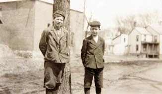 Boys working in Chace Cotton Mill