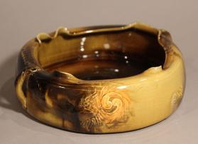 Bowl with two handles