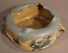 Bowl with two handles