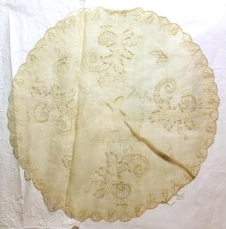 Table doily