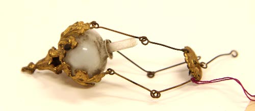 Doll oil lamp