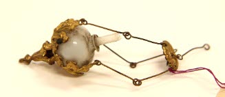 Doll oil lamp