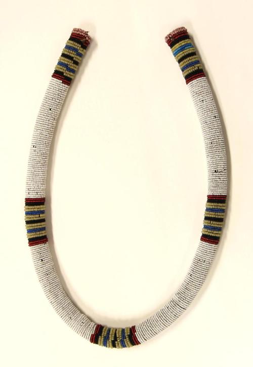 Beaded ornament, umgingqo