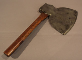 Hewing axe