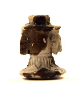 Amulet, lotus column