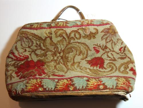 Carpet bag