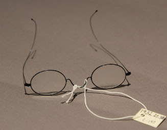 Spectacles