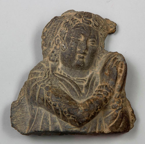 Bust of Female devotee offering flowers