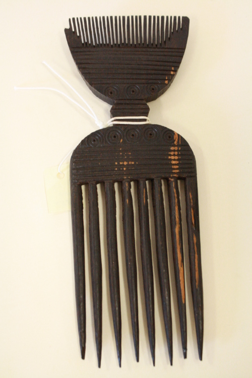 Comb