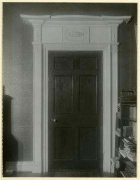 Chittenden County, Deming-Isham House NW Parlor to hall, 1816