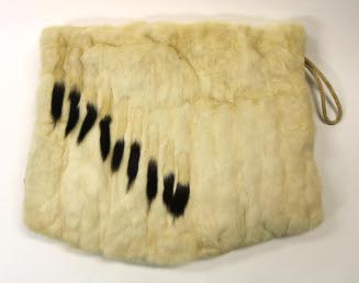 Fur muff