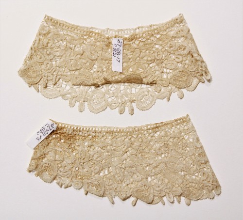Ribbon lace cuff