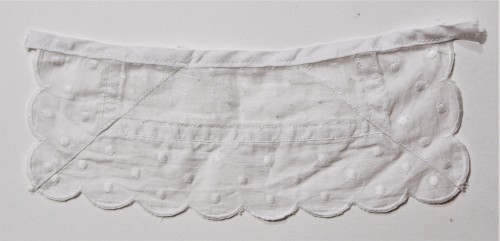 Woman's collar and cuffs