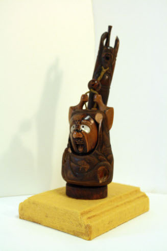 Pipe with stand