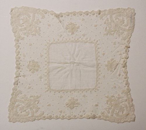 Woman's handkerchief
