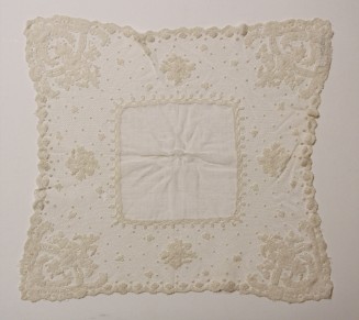 Woman's handkerchief