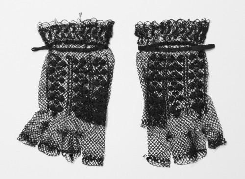 Mitts