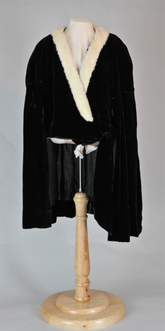Woman's coat