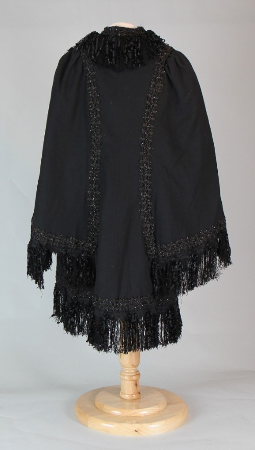 Woman's cape