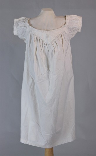 Chemise