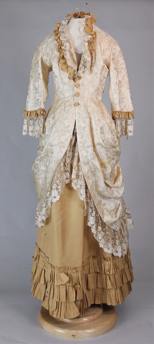 Gown