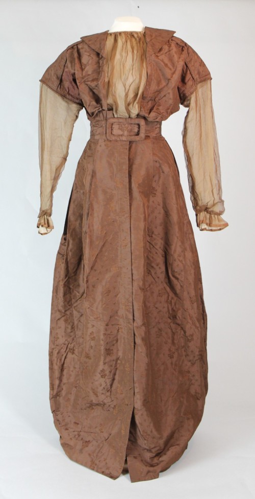 Woman's dress