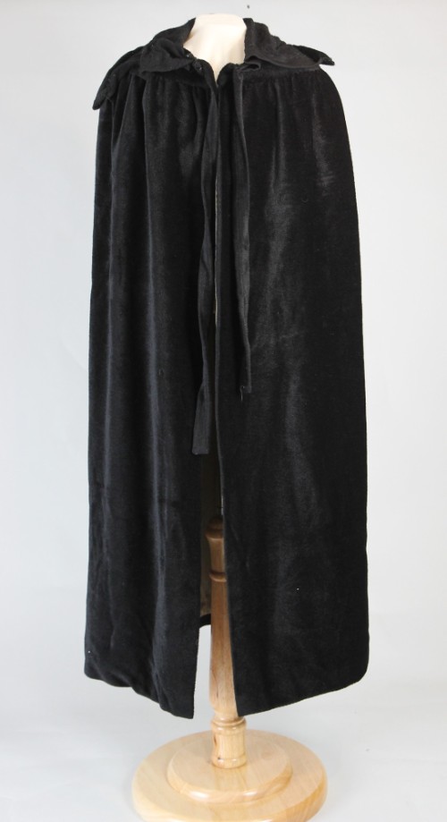 Woman's cape