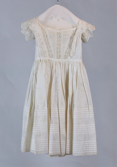 Girl's dress