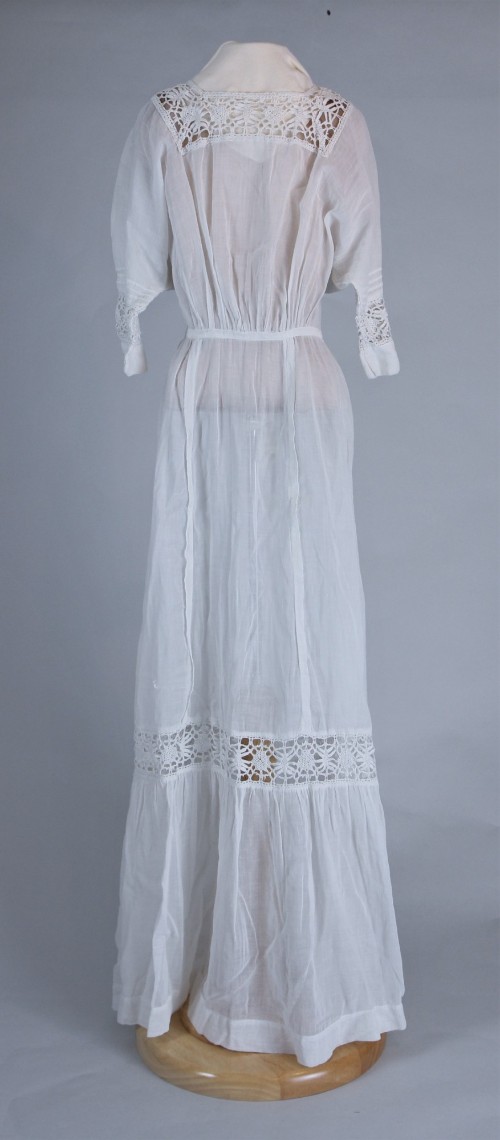 Woman's dress