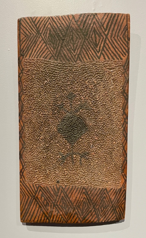 Cassava grating board