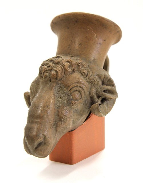 Rhyton