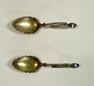 Enamelled spoons