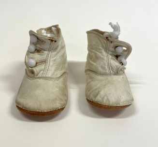 Infant shoes
