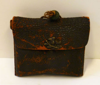 Tobacco pouch
