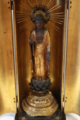 Buddhist shrine