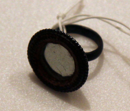 Mirror ring
