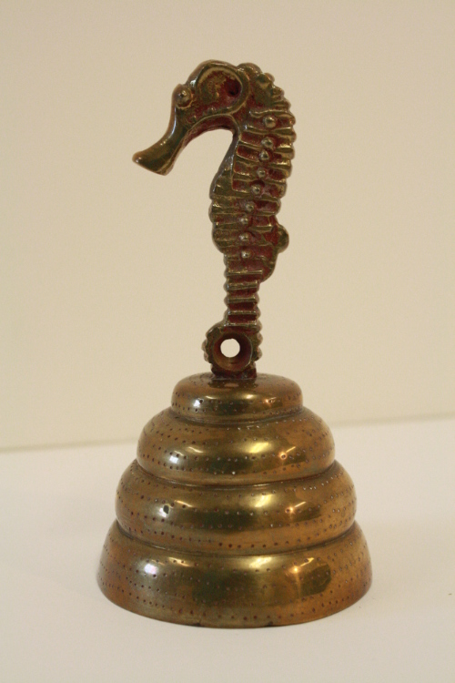 Seahorse bell