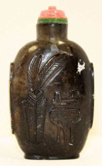 Snuff bottle