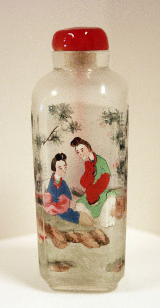 Snuff bottle
