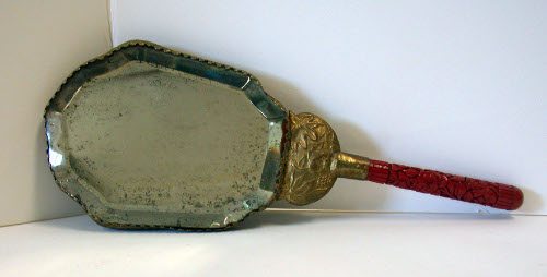Hand mirror