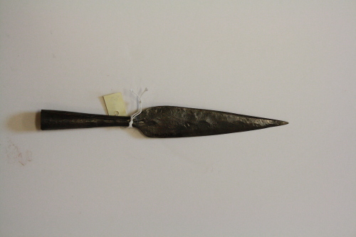 Spear head