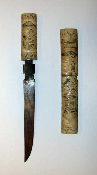 Knife and sheath